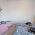 Moderne Eg-Wohnung In Sudenburg Mit Parkplatz, Top Anbindung