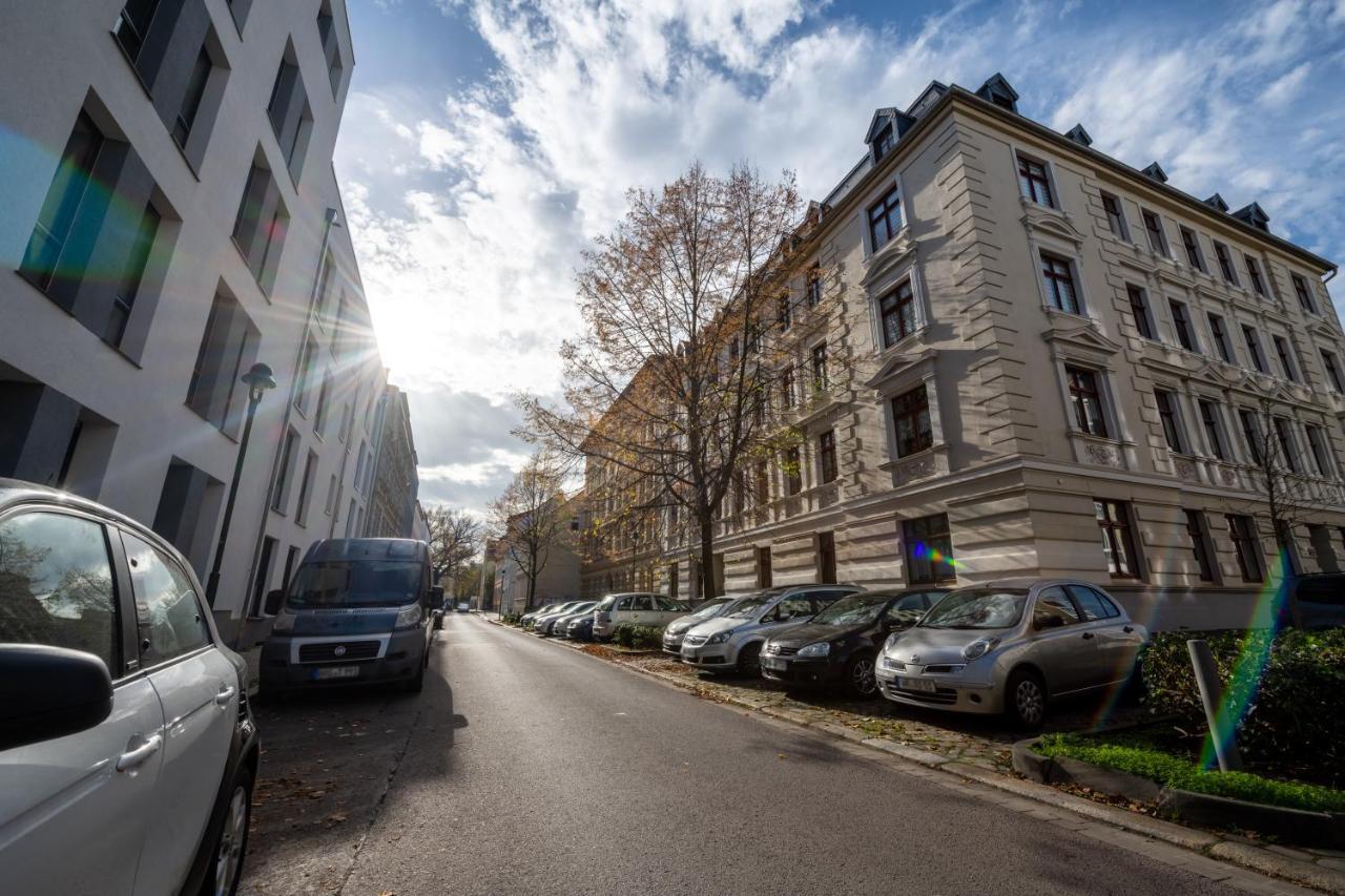 Moderne Eg-wohnung In Sudenburg Mit Parkplatz, Top Anbindung Apartment